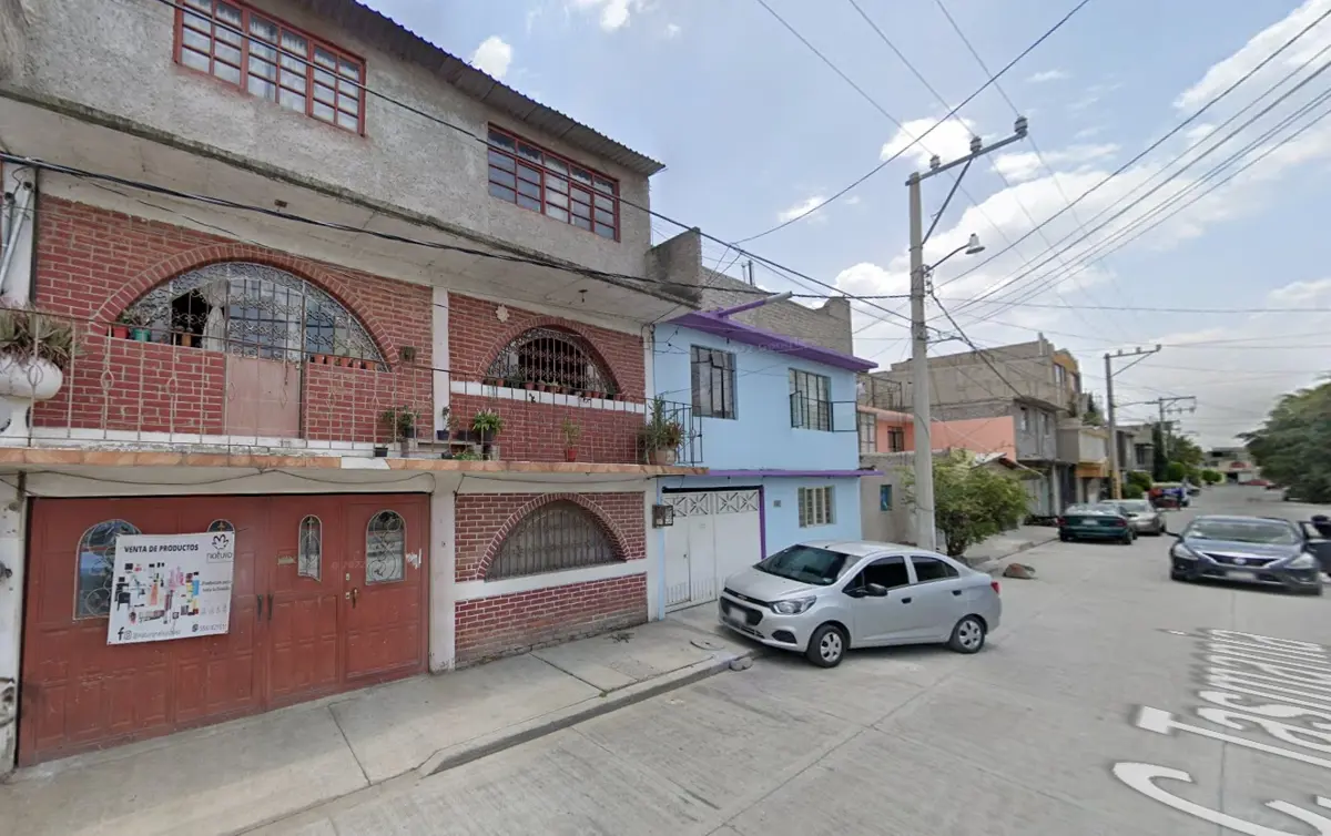 Casa en venta en Jardines de Acuitlapilco, Chimalhuacán — foto 1 de 50