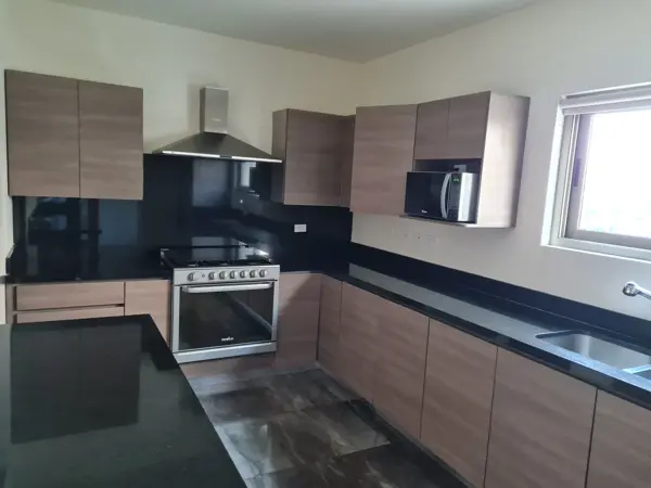 Casa en Jardines Coloniales, San Pedro Garza García, Nuevo León