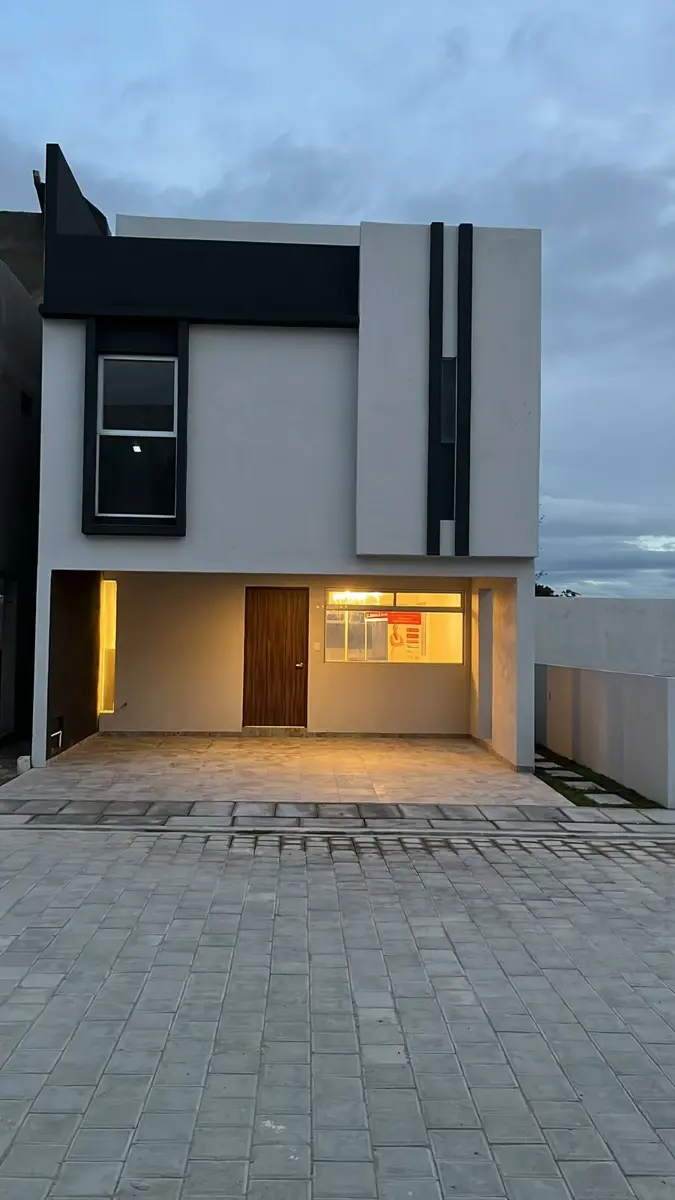 Casa en venta en San Bernardino Tlaxcalancingo, San Andrés Cholula — foto 1 de 22
