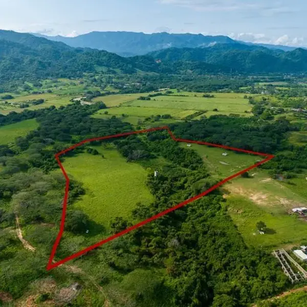 Terreno en venta en El Ranchito (El Colesio), Puerto Vallarta — foto 2 de 17
