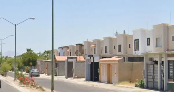 Casa en venta en Villas del Encanto, La Paz — foto 3 de 5