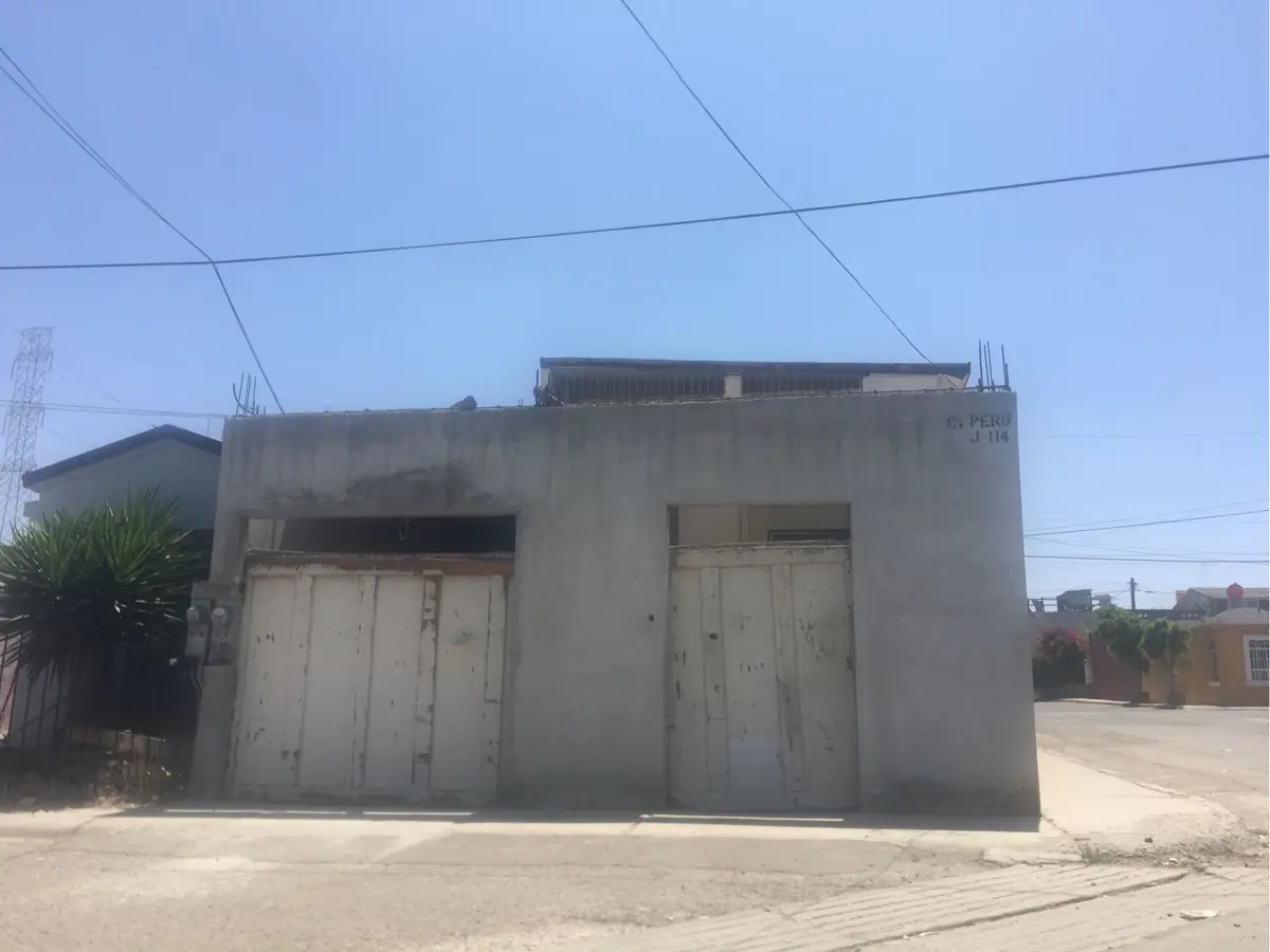 Casa en venta en Villa Fontana I, Tijuana — foto 1 de 7