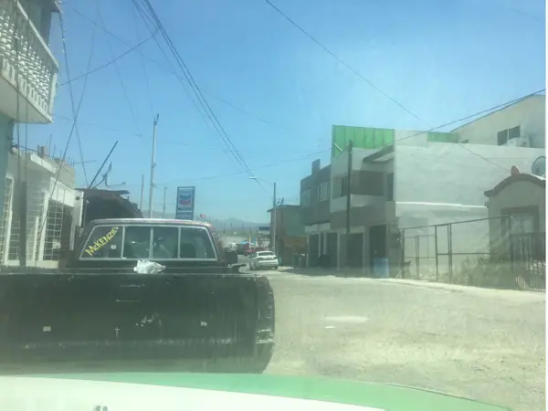 Casa en venta en Villa Fontana I, Tijuana — foto 2 de 7