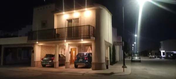 Casa en venta en Puerta Real, Torreón, Coahuila de Zaragoza Casa en venta en Puerta Real, Torreón, Coahuila de Zaragoza