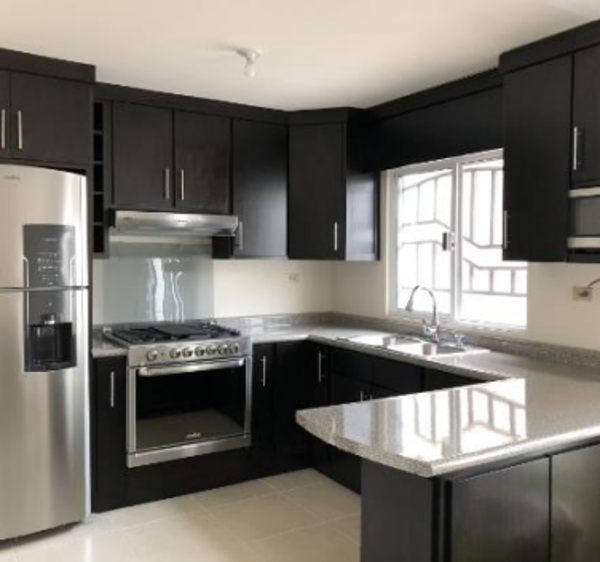 Casa en venta en Valle Dorado, Ensenada — foto 2 de 9