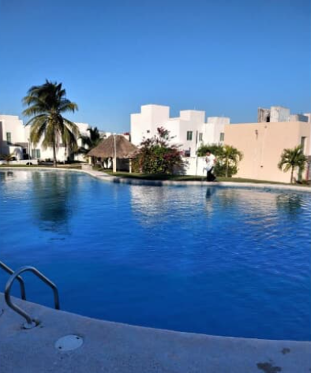 Casa en venta en Banus, Alvarado — foto 1 de 12