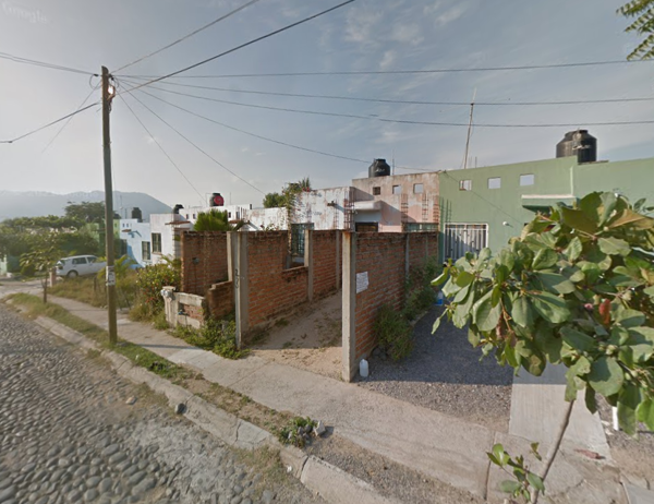 Casa en remate en Valle Paraiso, Manzanillo, Colima