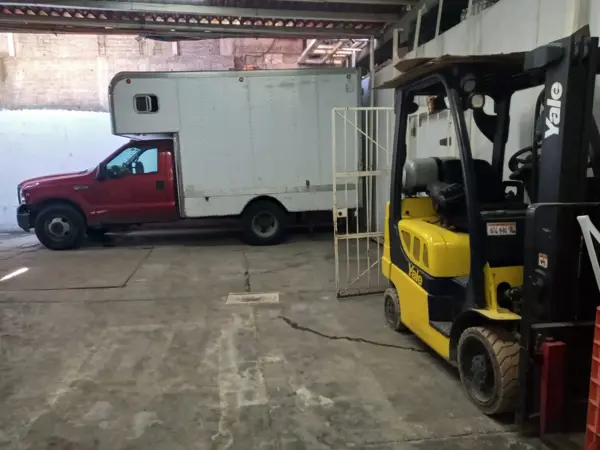 Bodega en renta en Ciudad Lago, Nezahualcóyotl — foto 2 de 33