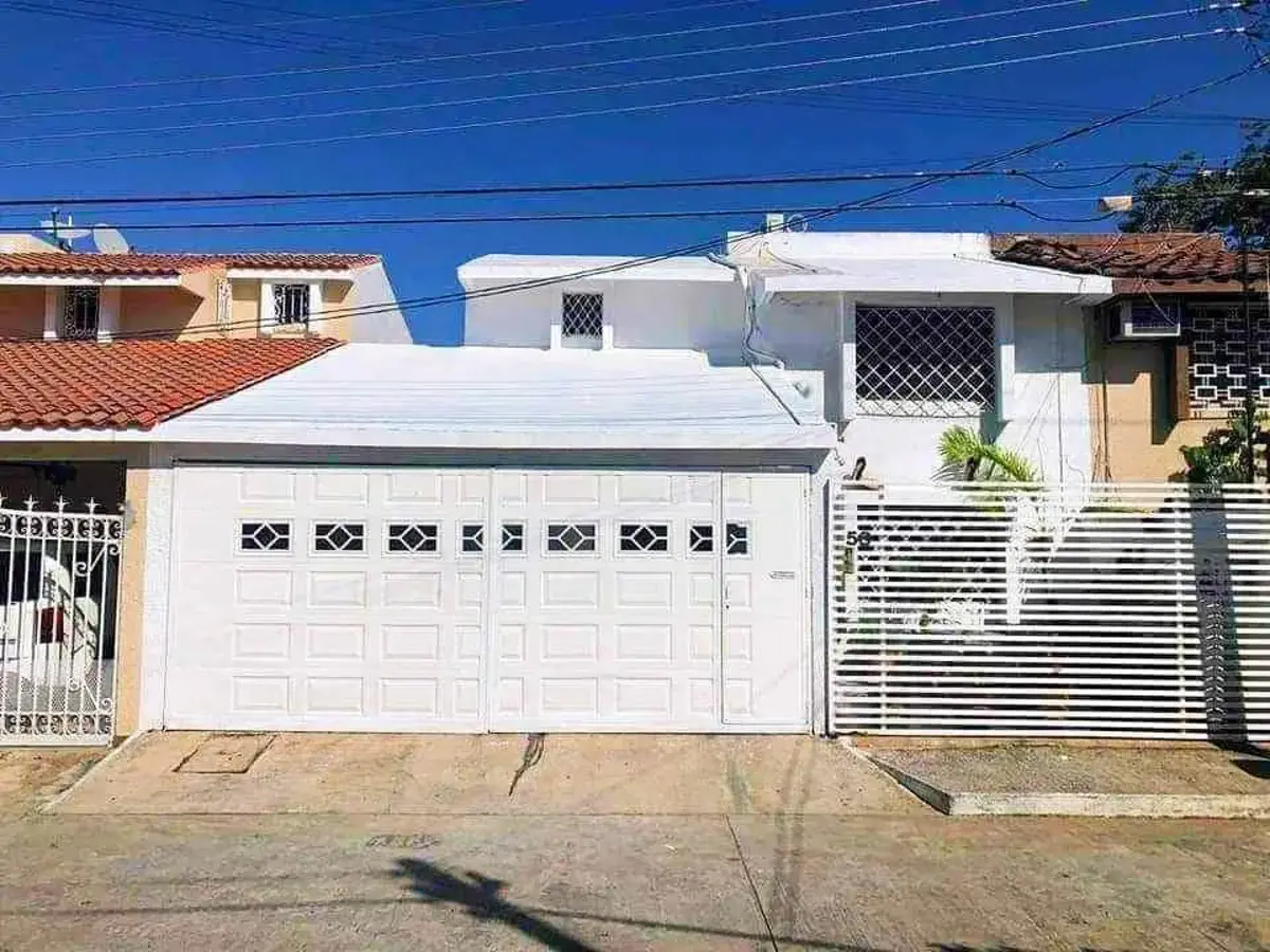 Casa en venta en Carrizal, Centro — foto 1 de 38