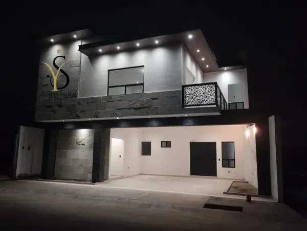 Casa en venta en Rincón de los Encinos, Saltillo — foto 2 de 13