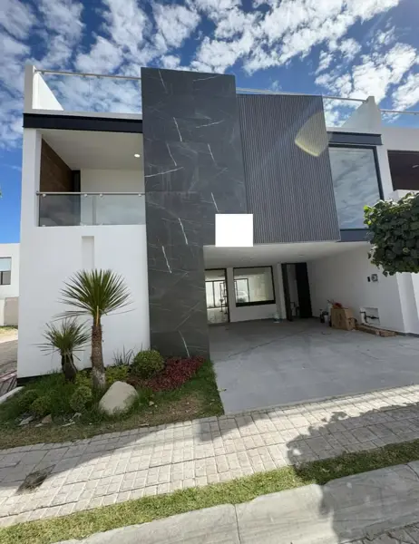 Casa en venta en Lomas de Angelópolis, San Andrés Cholula, Puebla