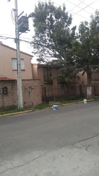 Casa en venta en Hacienda las Palmas I y II, Ixtapaluca — foto 3 de 7
