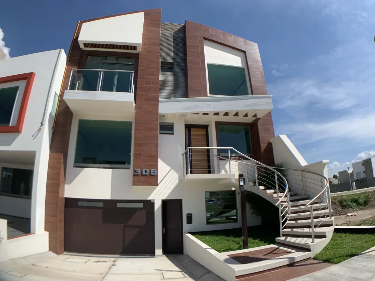 Casa en venta en Zona Plateada, Pachuca de Soto — foto 1 de 18