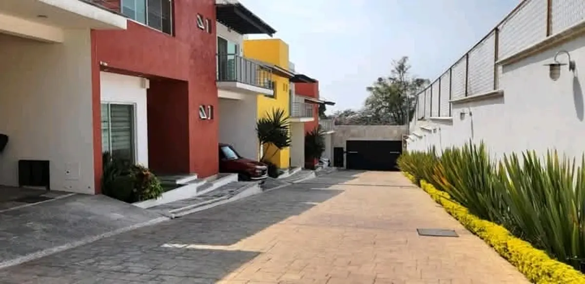 Casa en venta en Maravillas, Cuernavaca — foto 1 de 24