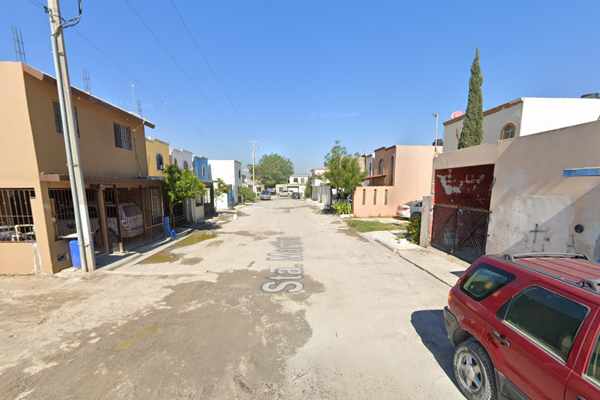 Casa en venta en El Oasis, Reynosa — foto 3 de 24