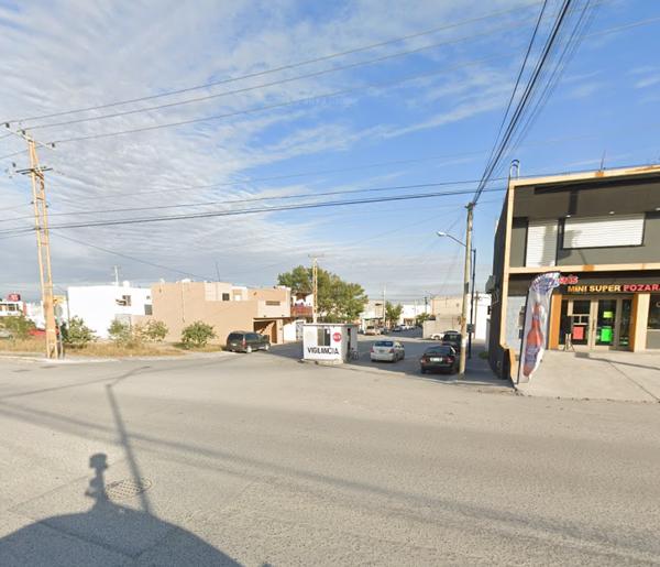 Casa en venta en Riberas del Bosque, Reynosa — foto 2 de 30