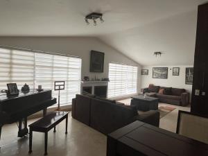 Casa en venta en Heroes de Padierna, Tlalpan — foto 2 de 27