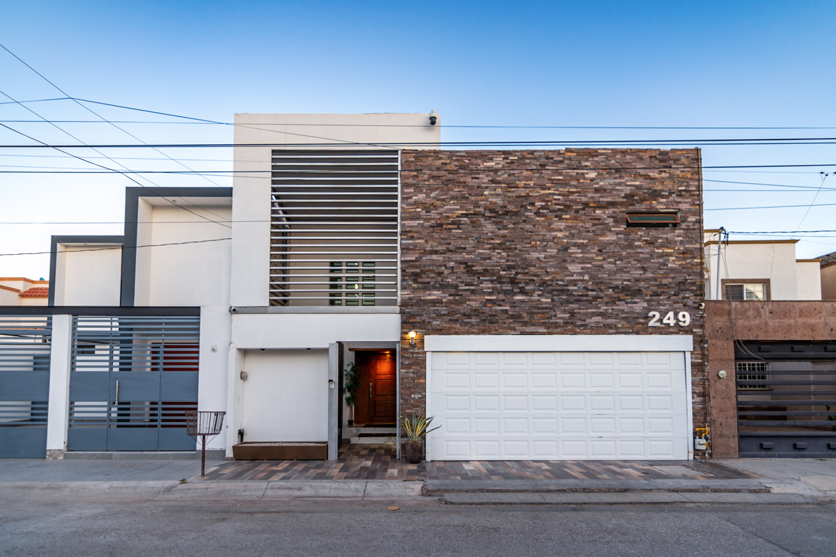 Casa en venta en Los Viñedos, Torreón — foto 1 de 23