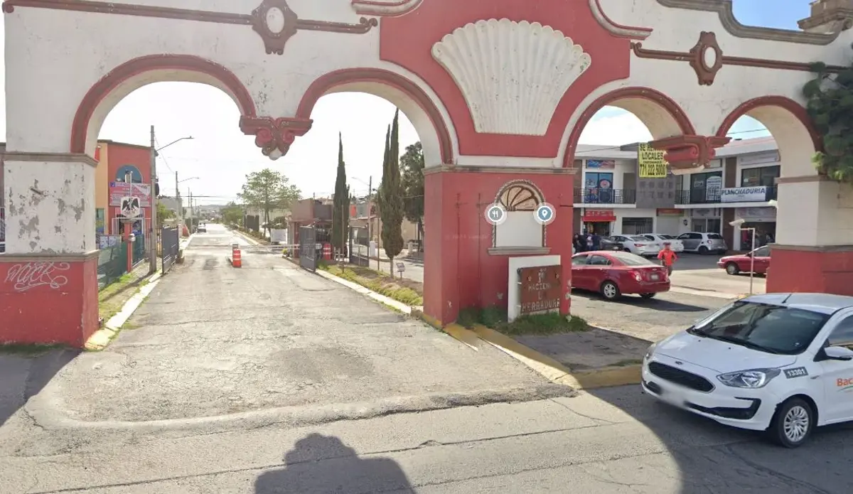 Casa en venta en Hacienda la Herradura, Pachuca de Soto — foto 1 de 10