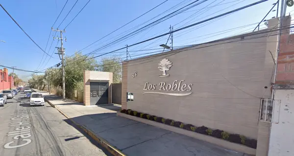 Casa en venta en Los Robles, Metepec — foto 3 de 27