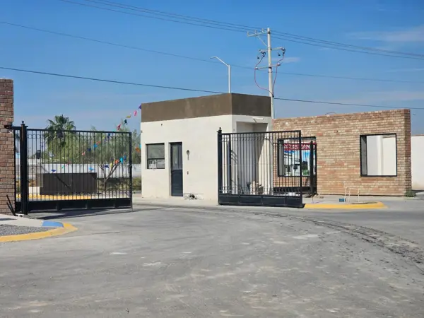 Casa en venta en Loma Real, Torreón — foto 2 de 16