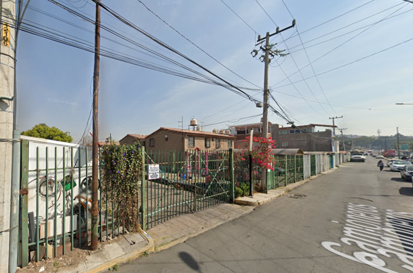 Casa en venta en Chinampac de Juarez, Iztapalapa — foto 3 de 40