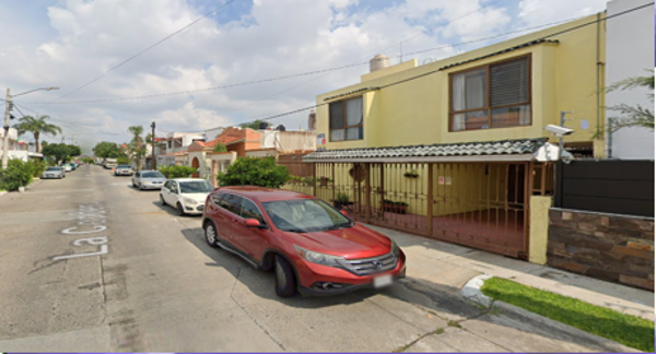 Casa en venta en Jardines del Country, Guadalajara — foto 3 de 6