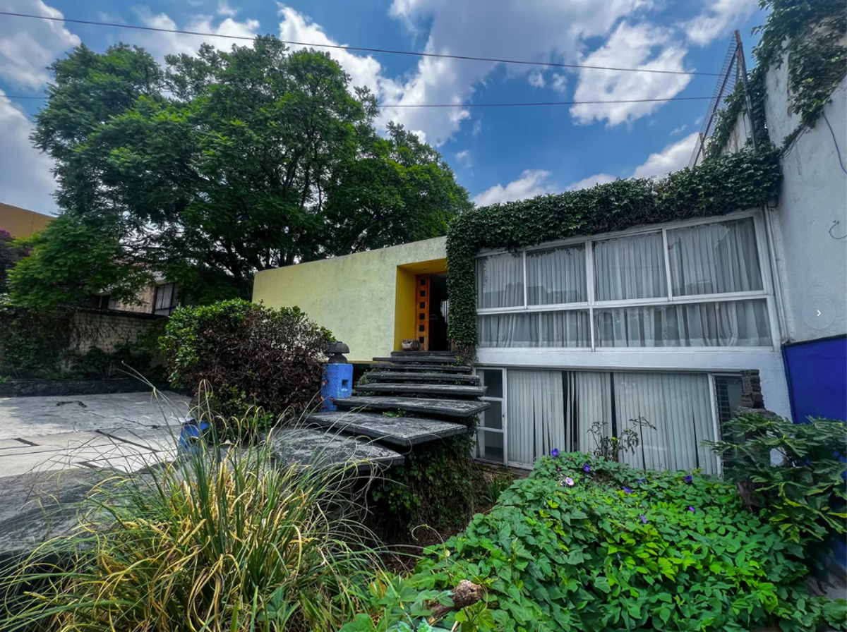 Casa en venta en Romero de Terreros, Coyoacán — foto 1 de 26
