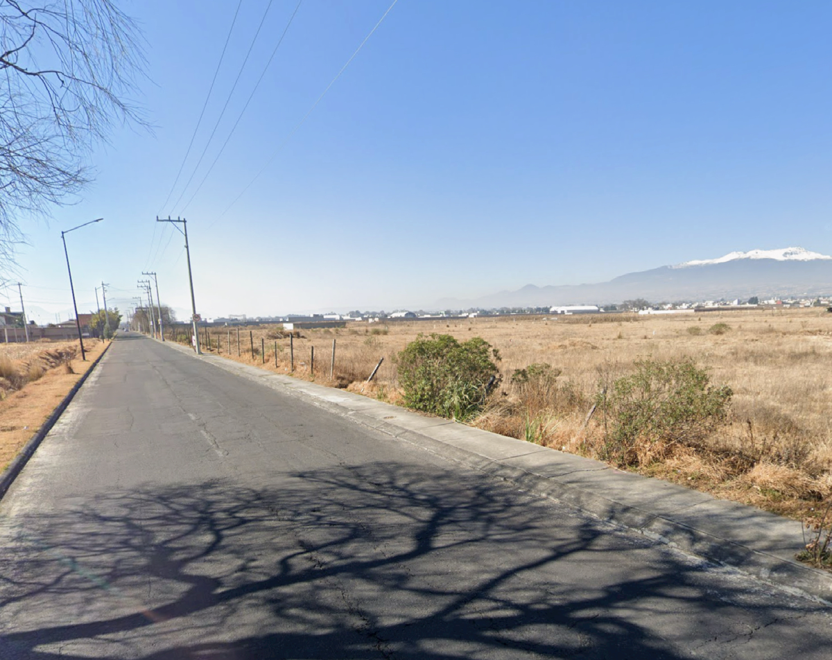 Terreno en venta en San Miguel Totocuitlapilco, Metepec — foto 1 de 2
