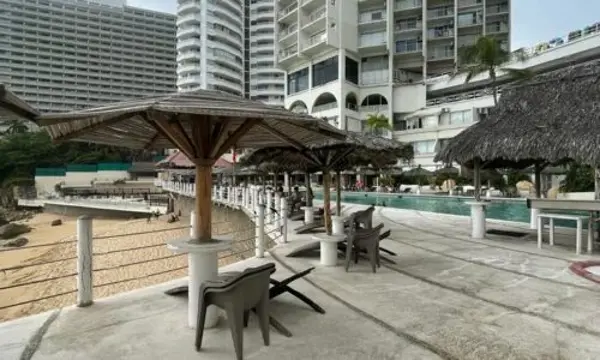 Edificio en venta en Club Deportivo, Acapulco de Juárez — foto 2 de 5