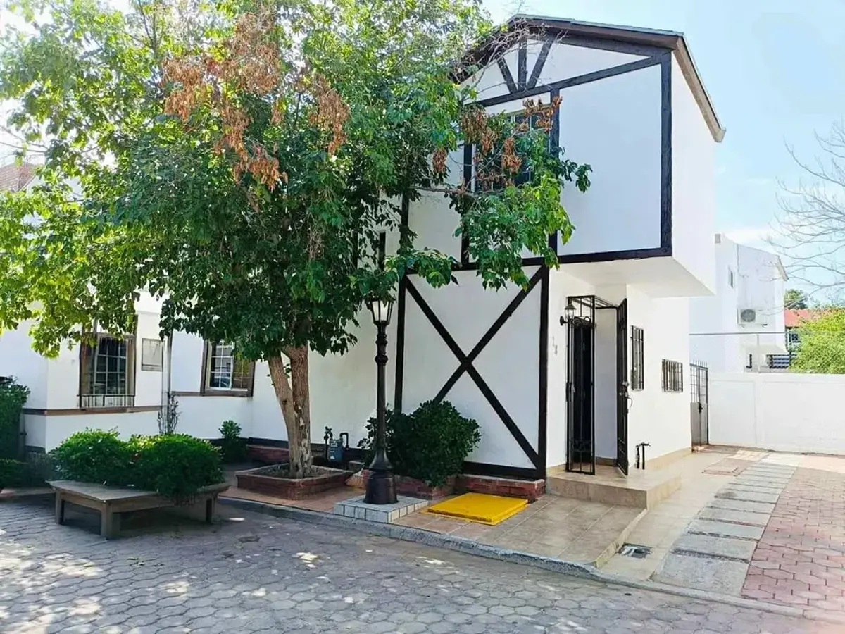 Casa en venta en Las Hadas, Juárez — foto 1 de 18