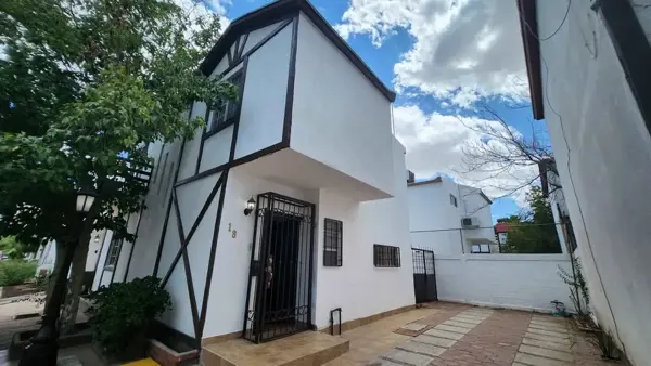 Casa en venta en Las Hadas, Juárez — foto 2 de 18