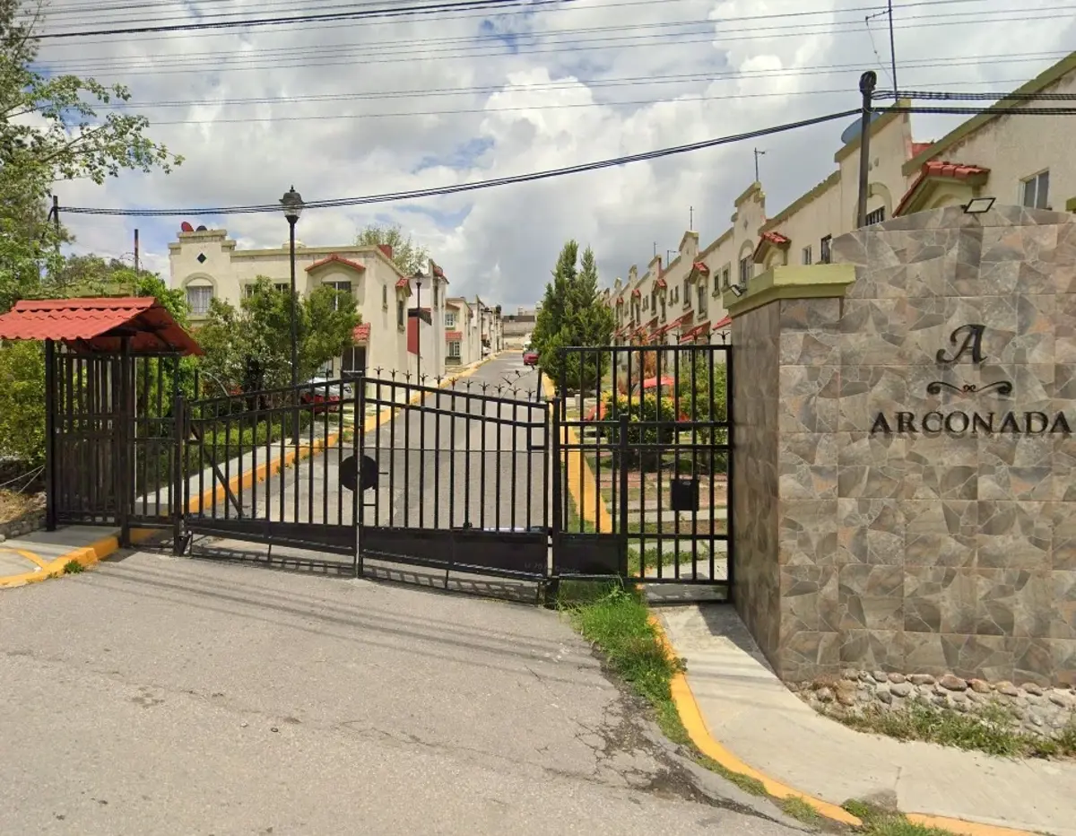 Casa en venta en URBI Villa del rey, Huehuetoca — foto 1 de 2