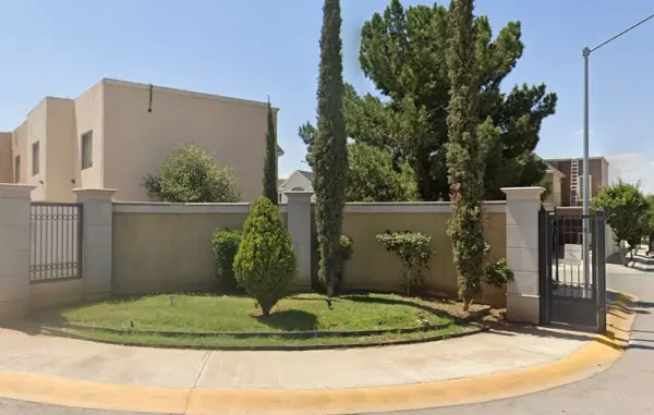 Casa en venta en Villa Alta, Ramos Arizpe — foto 3 de 7