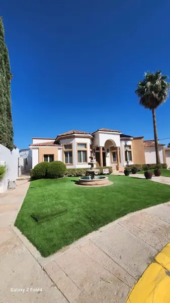 Casa en venta en Campos Eliseos, Juárez — foto 2 de 19