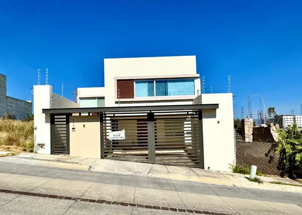 Casa en venta en Porta Toscana, León — foto 2 de 16