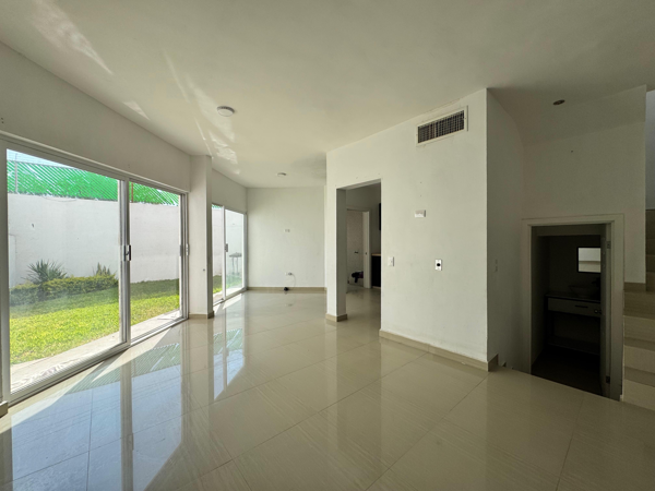 Casa en venta en Villas del Renacimiento, Torreón — foto 2 de 17