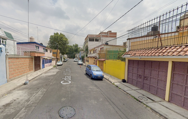 Casa en venta en El Reloj, Coyoacán — foto 2 de 5