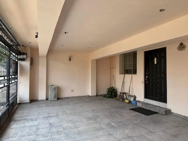 Casa en venta en Valle la Silla, Guadalupe — foto 2 de 26