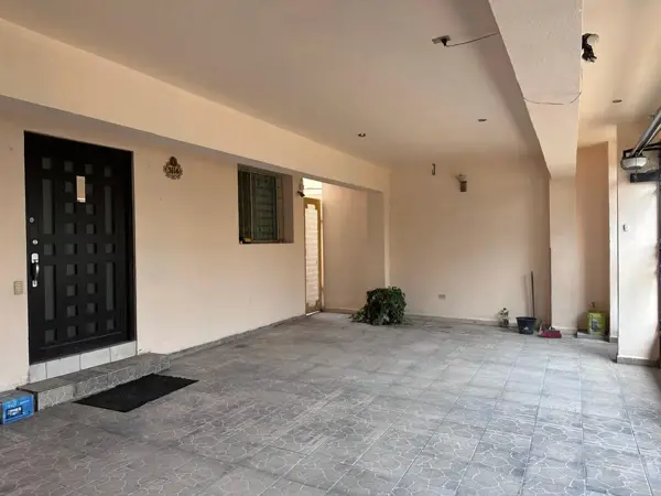 Casa en venta en Valle la Silla, Guadalupe — foto 3 de 26