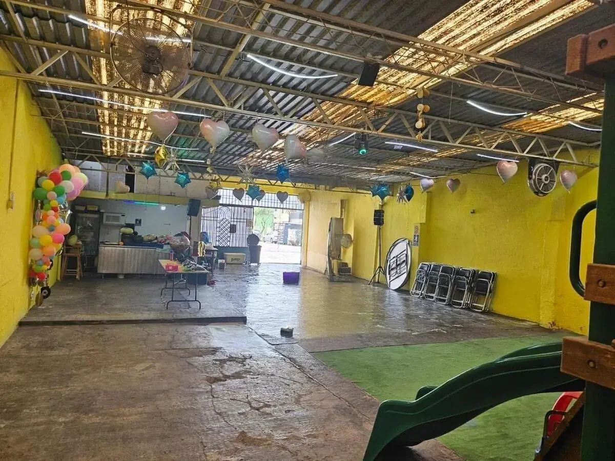 Bodega en renta en Moctezuma 2a Sección, Venustiano Carranza — foto 1 de 15