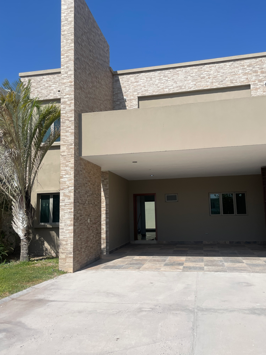 Casa en renta en Las Acacias, Torreón — foto 1 de 17