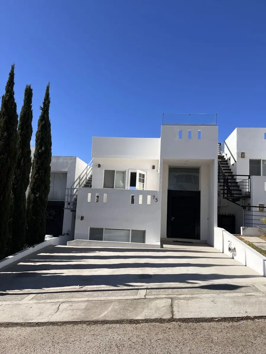 Casa en venta en Puesta del Sol, Tijuana — foto 1 de 28