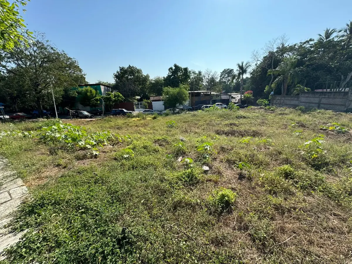 Terreno en venta en La Frontera, Villa de Álvarez — foto 1 de 17