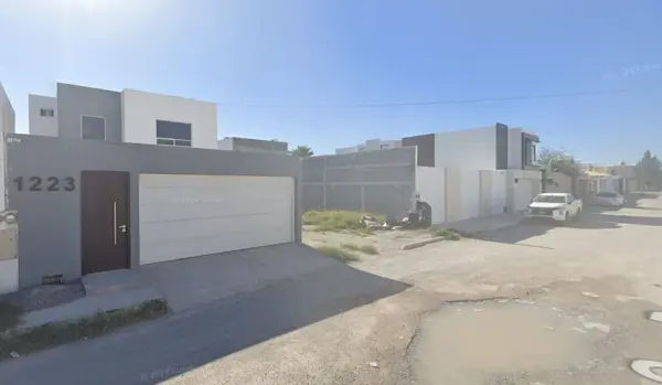 Casa en venta en Estancias de San Juan Bautista, Monclova — foto 3 de 11