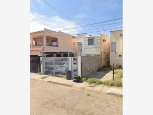 Casa en venta en Misión del Valle, Mexicali — foto 2 de 8