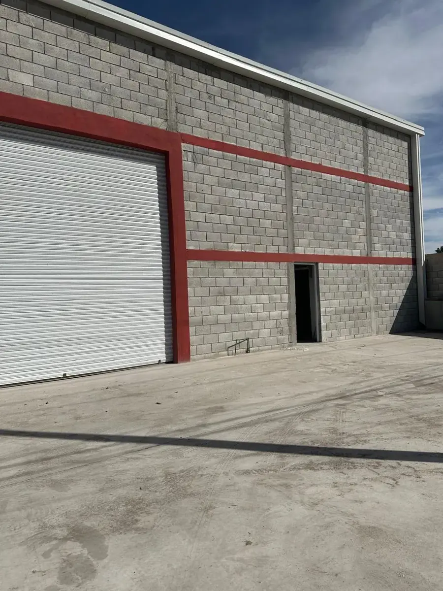 Bodega en renta en El Tajito, Torreón — foto 1 de 8