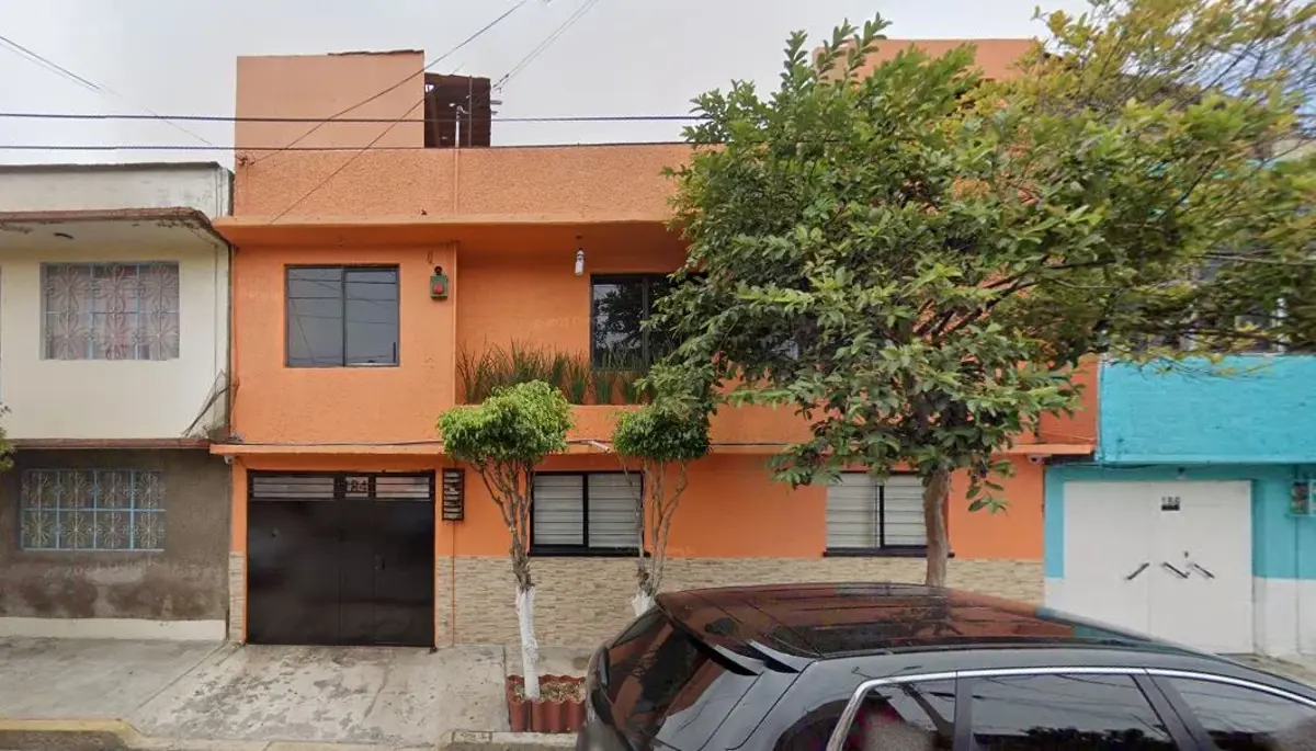 Casa en venta en General José Vicente Villada, Nezahualcóyotl — foto 1 de 10