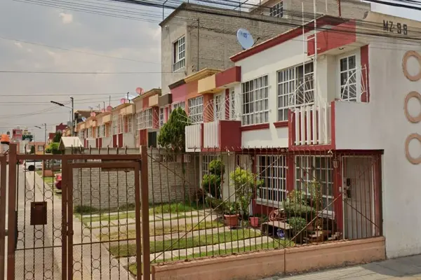 Casa en venta en Los Héroes Tecámac II, Tecámac — foto 2 de 7