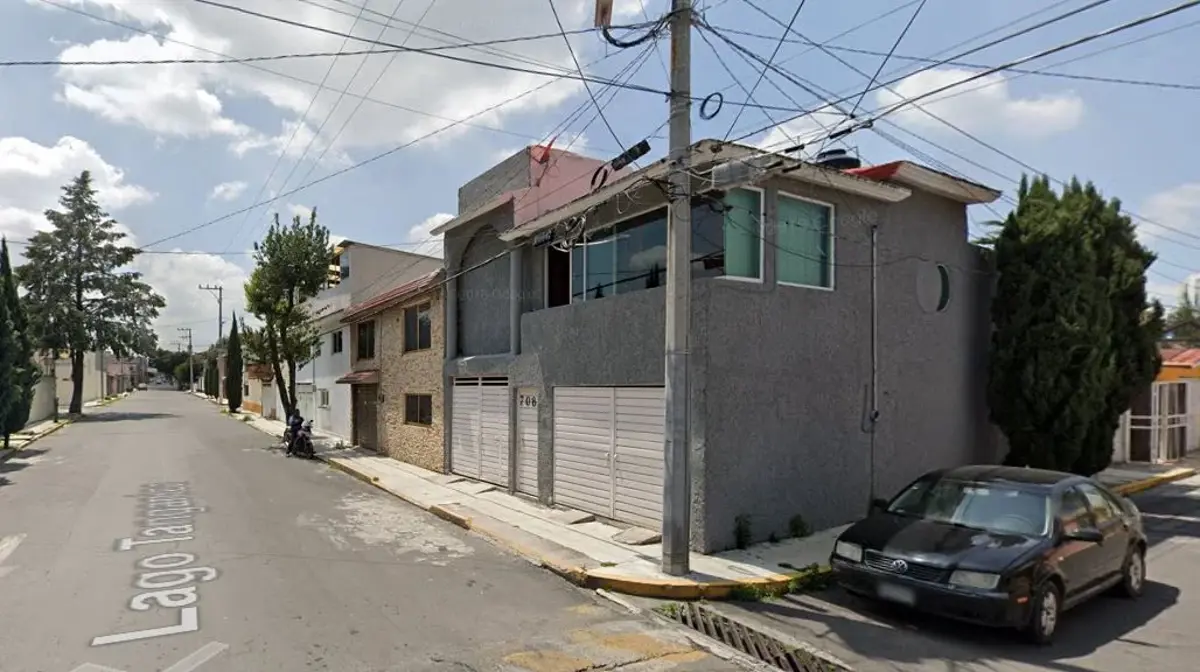 Casa en venta en Ocho Cedros, Toluca — foto 1 de 10